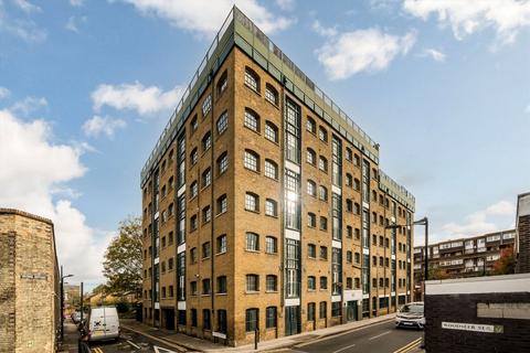 Deal Street, London E1