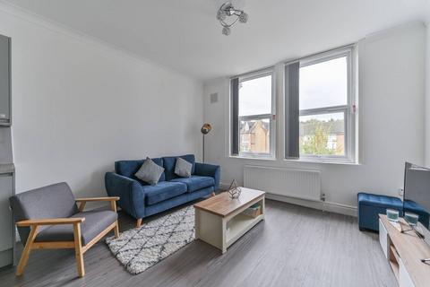 undefined, Birdhurst Road, South Croydon, CR2