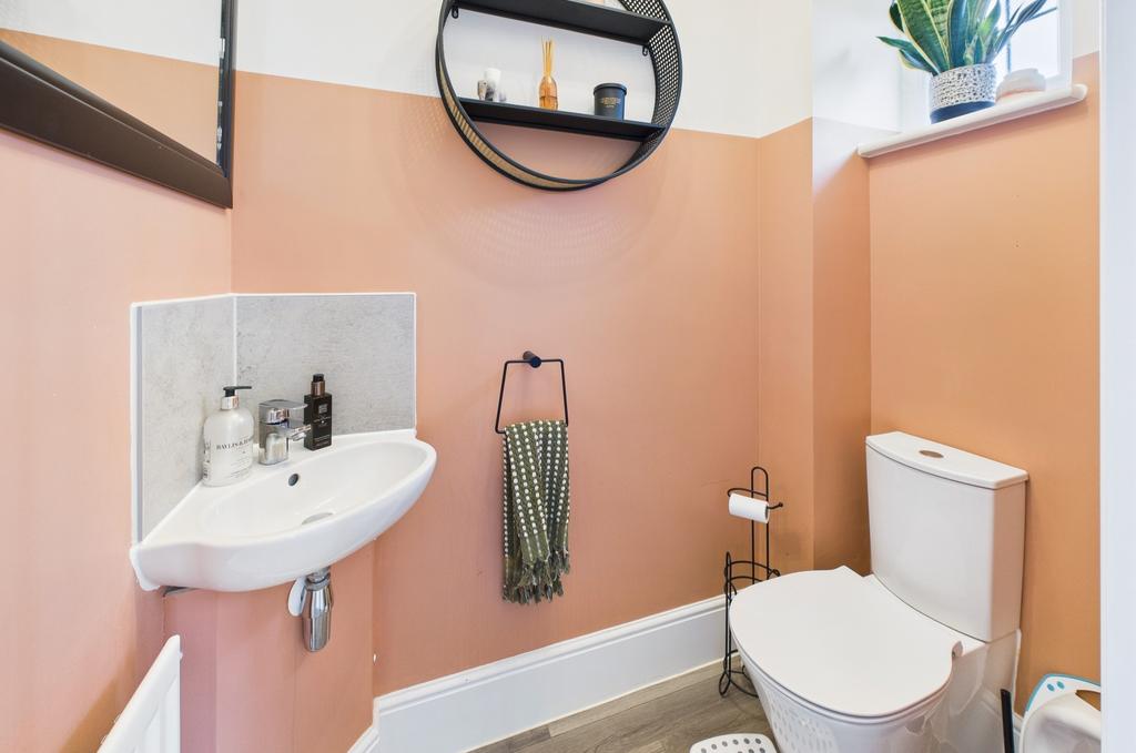 Cam02519 g0 pr0351 still007