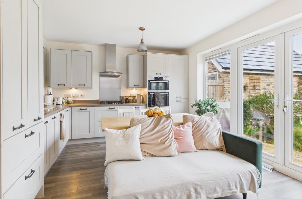 Cam02519 g0 pr0351 still016