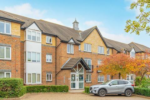 Cotswold Way, Worcester Park, KT4