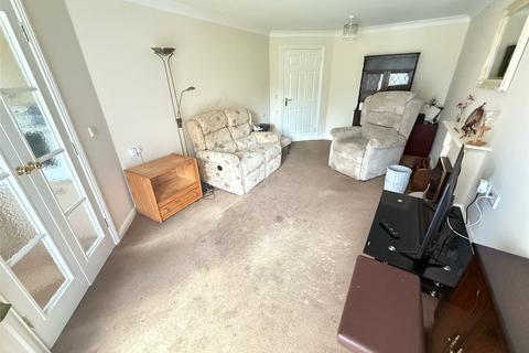 1 bedroom apartment for sale, Camsell Court, Framwellgate Moor, Durham, DH1
