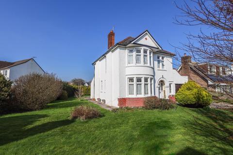 3 bedroom detached house for sale, 70 Broadway, Llanblethian, Cowbridge, Vale of Glamorgan, CF71 7EW