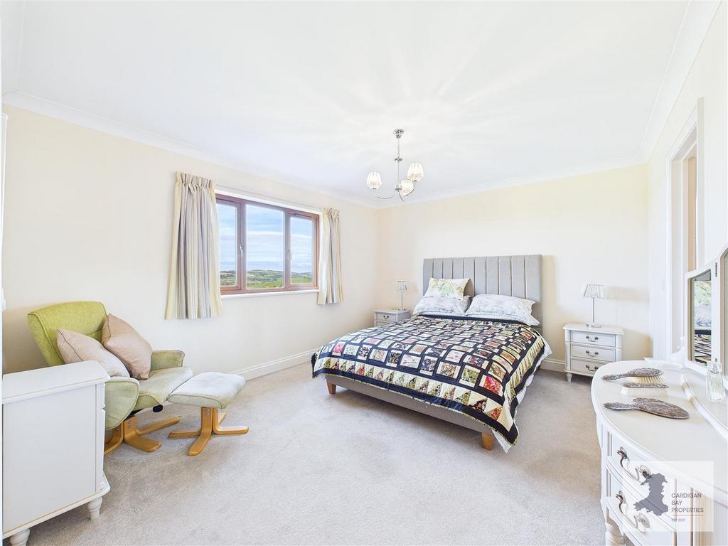 Bedroom 1 (master)