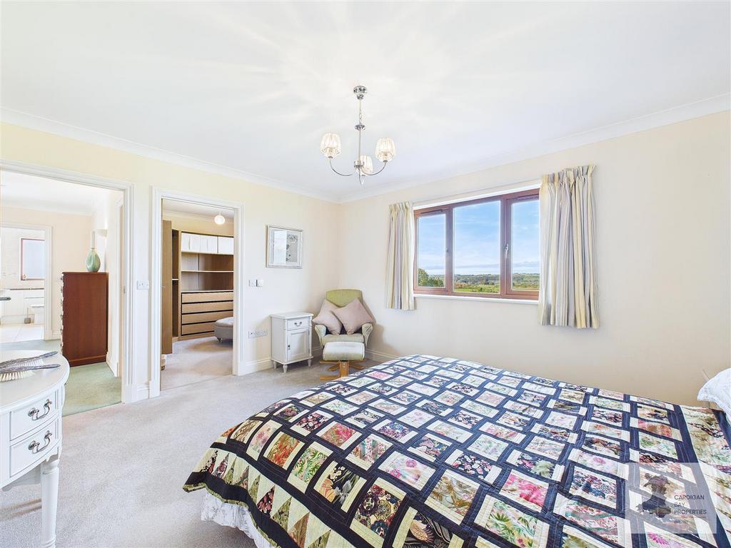 Bedroom 1 (Master)