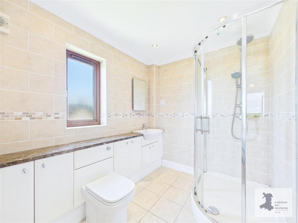 Master En-suite