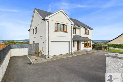 4 bedroom detached house for sale, Cae Pensarn, Llanllwni, Pencader