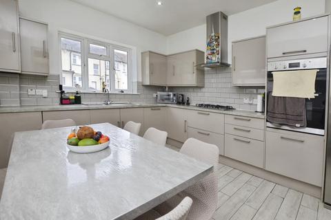 110 Westbury Road, Ilford, IG1 3BW