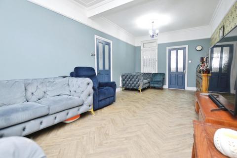 110 Westbury Road, Ilford, IG1 3BW