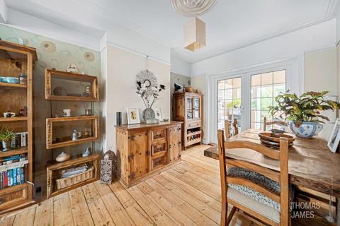 undefined, Edenbridge Road, Enfield, EN1