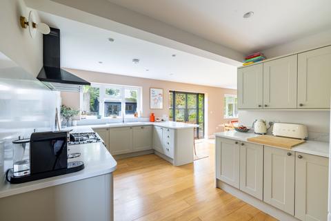 4 bedroom detached house for sale, Bakers Close, Lingfield, RH7