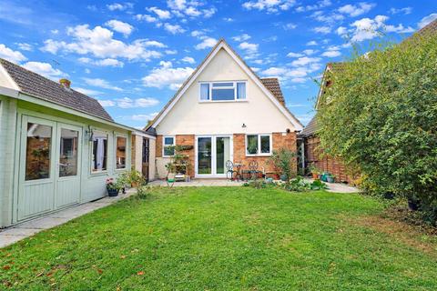 undefined, Chestnut Avenue, Hatfield Peverel