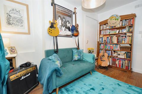 4 bedroom terraced house for sale, Beeston Road, Sheringham
