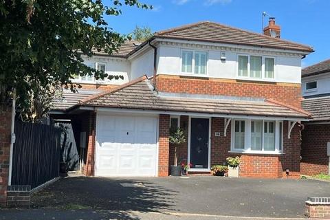 5 bedroom detached house for sale, Bowling Green Road, Stourbridge, DY8 3TT