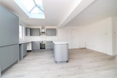 3 bedroom semi-detached house for sale, Claypits Road, Boreham, Chelmsford
