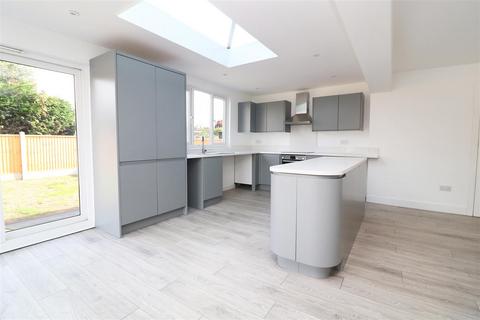 3 bedroom semi-detached house for sale, Claypits Road, Boreham, Chelmsford