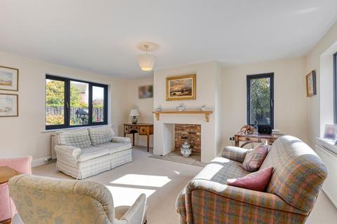 undefined, A Timeless Home in a Prime Langham Location