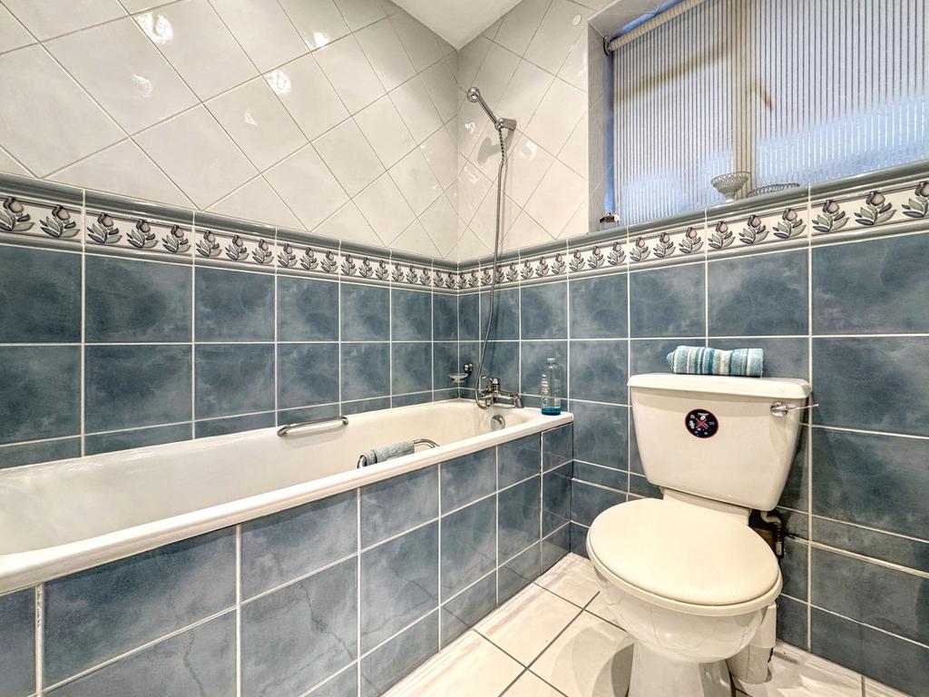 Family bathroom