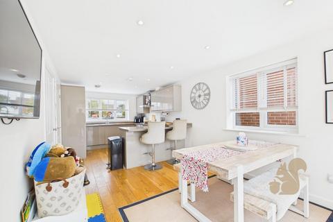 3 bedroom detached house for sale, Market Close, Elmstead