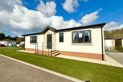 2 bedroom park home for sale, Orchard Bungalows, Crow Piece Lane, Burnham Beeches, Farnham Common