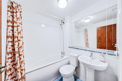 1 bedroom flat to rent, Viscount Drive, Beckton, London, E6