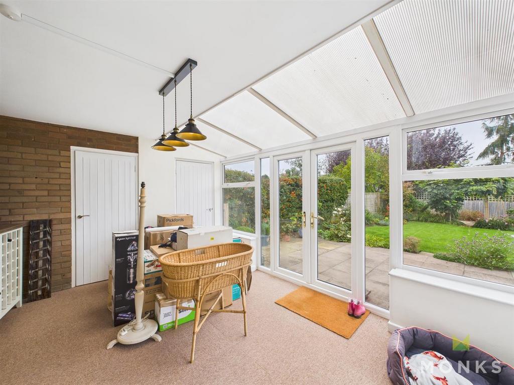 CAM01520 G0-PR0283-STILL002.jpg