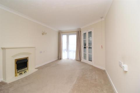 1 bedroom retirement property for sale, Kings Road, Herne Bay