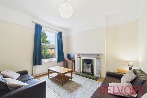 undefined, Cromwell Street, Nottingham, NG7