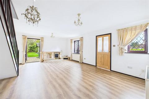 undefined, Secluded location on the outskirts of Nailsea.