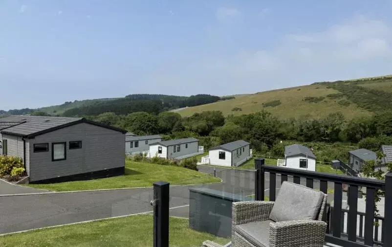 Photo 21 06 2025 13 29 56 Scaled 802x505 F50 50