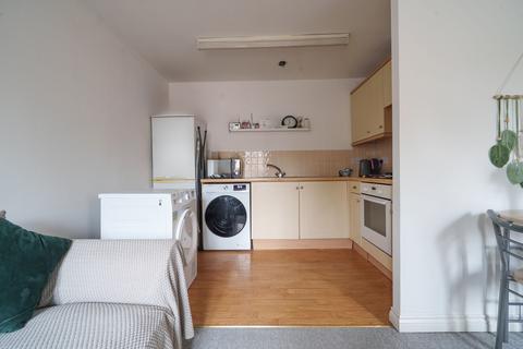 undefined, Winton Road, Swindon SN3