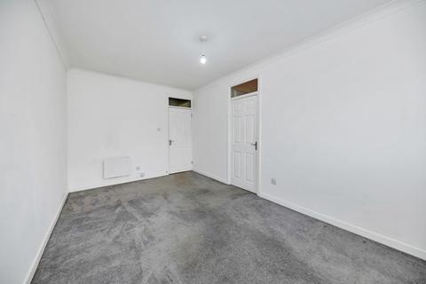 undefined, Yeats Close, Royston SG8