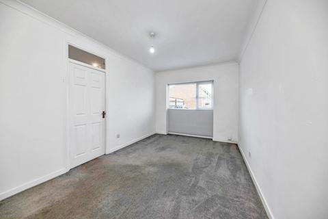 undefined, Yeats Close, Royston SG8