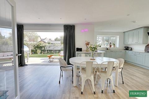 undefined, (4 Bed & 2 En-Suite), Beachley Road, Tutshill, Chepstow, Monmouthshire. NP16 7DJ