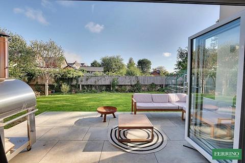 undefined, (4 Bed & 2 En-Suite), Beachley Road, Tutshill, Chepstow, Monmouthshire. NP16 7DJ