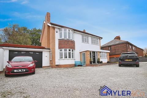 5 bedroom detached house for sale, Lunts Heath Road, Widnes, WA8