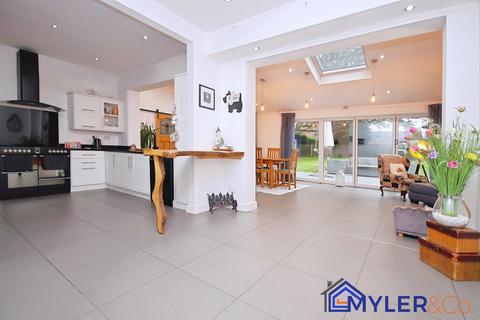 undefined, Lunts Heath Road, Widnes, WA8