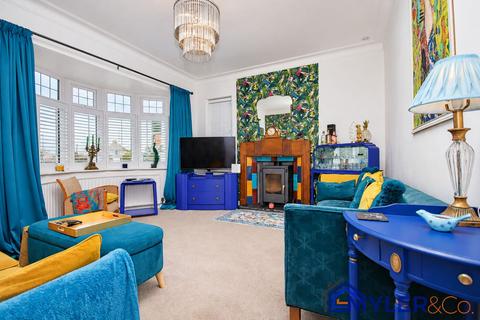 5 bedroom detached house for sale, Lunts Heath Road, Widnes, WA8