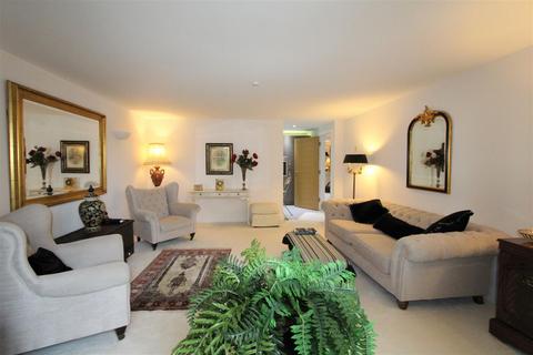 undefined, New Road, Ferndown