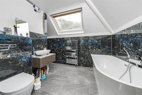 Lye Cottage Lye Lane, Bricket Wood, St Albans, AL2 3TQ
