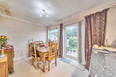 4 bedroom semi-detached house for sale, Brampton Grove, Harrow