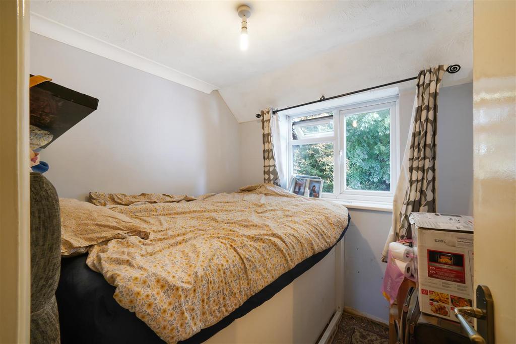 10 Foxlees, Elms Lane - ZDe GXJ06lbq8j K4s Hh7 Q.jpg