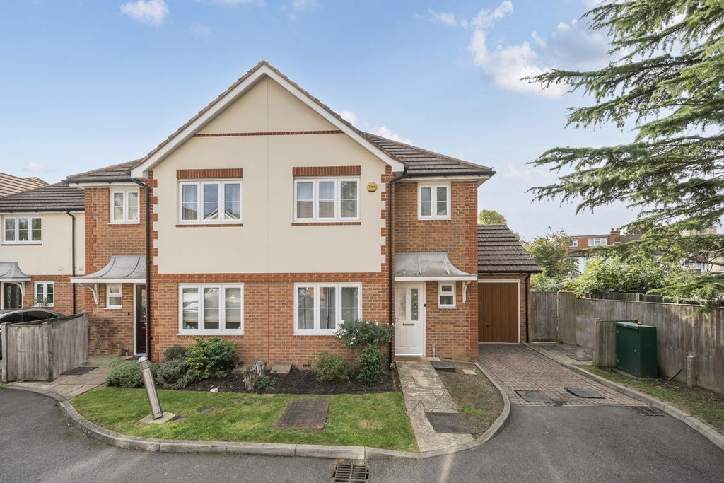 1358698-2-68d3b3f...