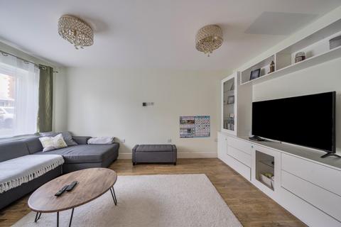 undefined, Hadleigh Close, Harrow