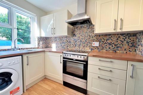 undefined, Heathside Road, Woking GU22