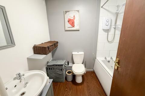 1 bedroom apartment for sale, The Ropery, St Peters Basin, Newcastle Upon Tyne, NE6