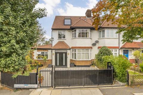 5 bedroom detached house for sale, Claigmar Gardens, London N3