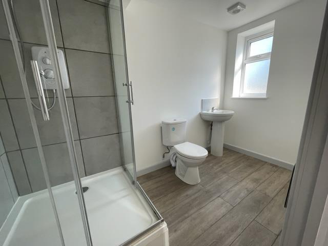 Shower Room.jpeg