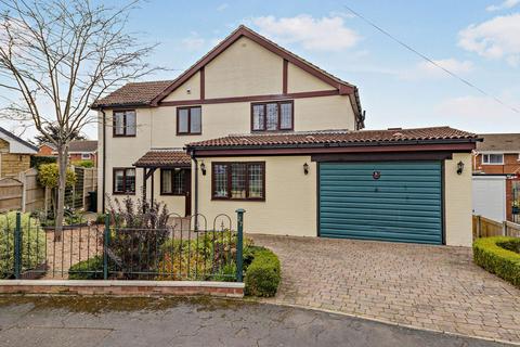 4 bedroom detached house for sale, Norman Drive, Doncaster, DN7