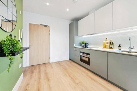 undefined, Pyrcroft Road, Surrey KT16